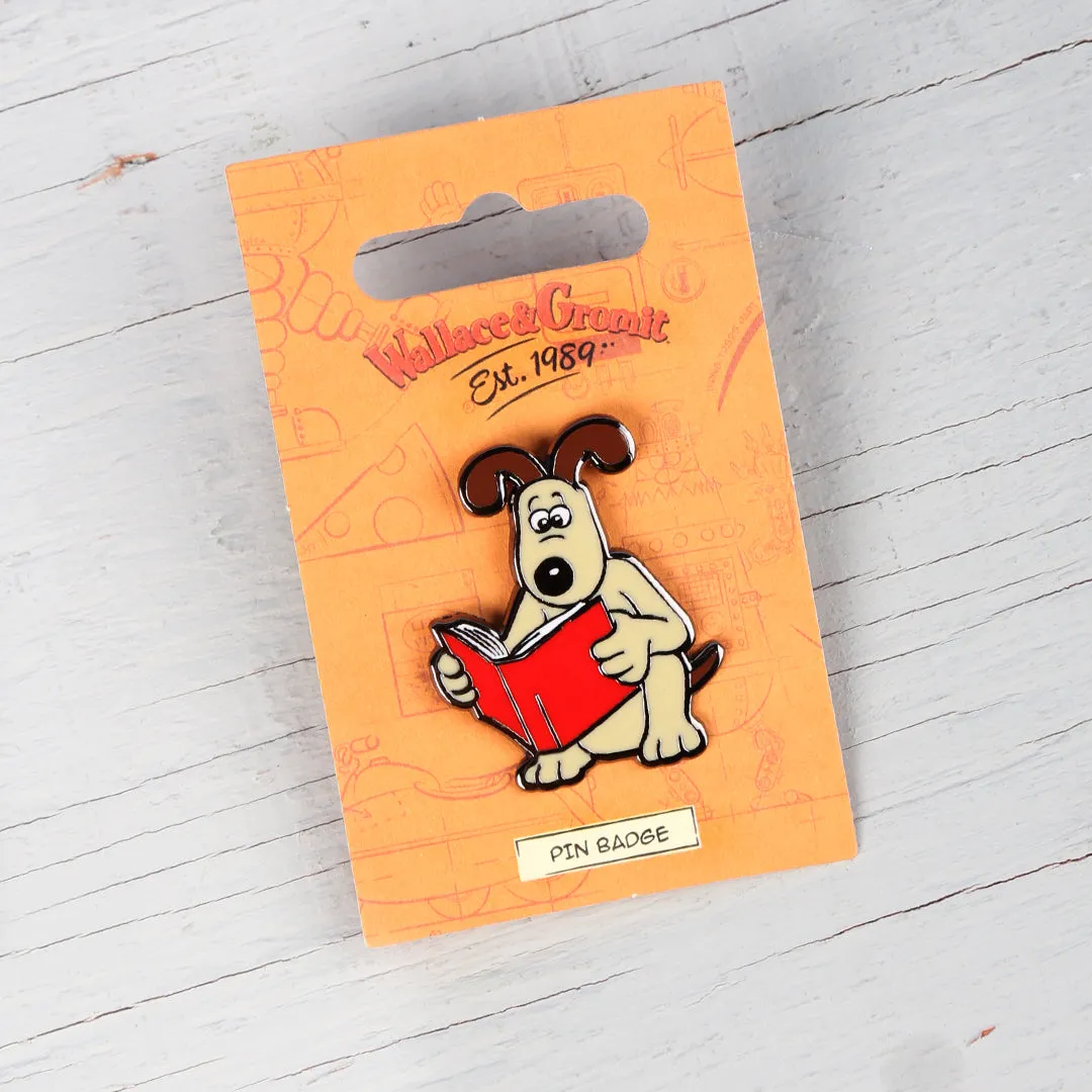 Aardman Character Enamel Wallace & Gromit, Morph and Shaun the Sheep Pin Badges